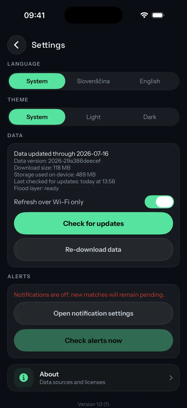 Settings on iPhone with language, theme and offline data controls