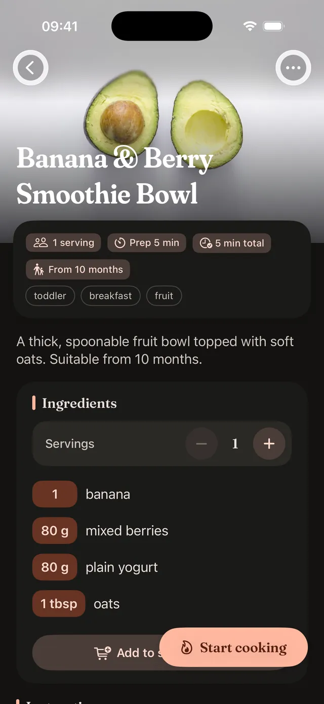 A recipe on iPhone with servings, ingredients and the start cooking button