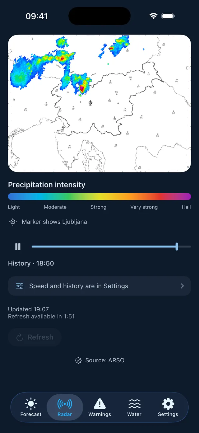 Podnebnik precipitation radar on iPhone with a play and pause history timeline